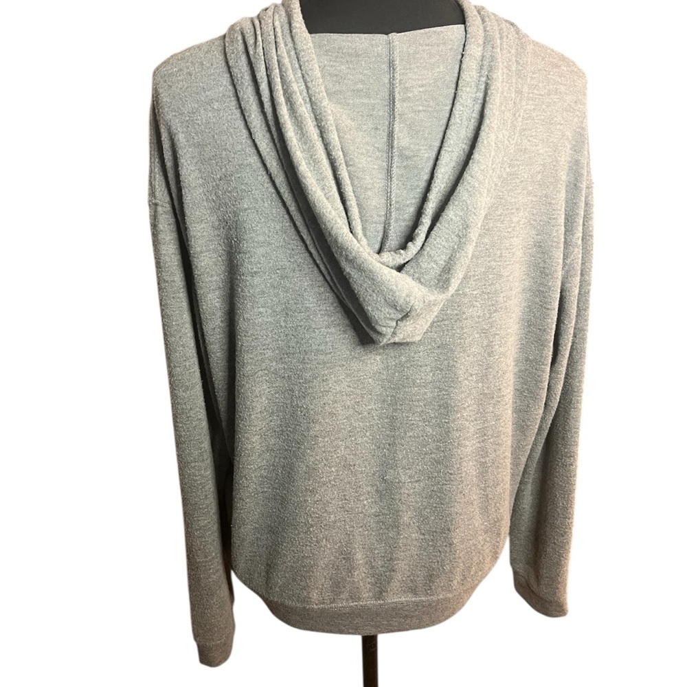 Disney Gray Hakuna Matata Women's Sweater - Picture 2 of 3